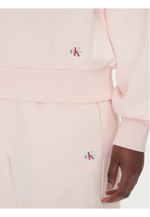 Calvin Klein Jeans Bluza LV047B238G Różowy Regular Fit. Kolor: różowy. Materiał: bawełna
