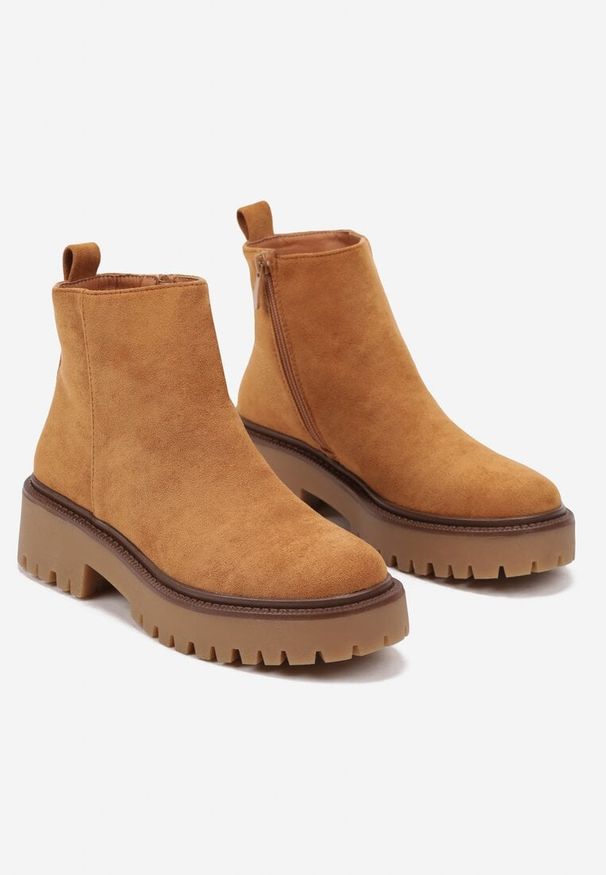 Born2be - Brązowe Botki Sztyblety na Grubej Podeszwie Erisalia. Kolor: brązowy. Materiał: jeans, wełna. Sezon: zima. Styl: elegancki