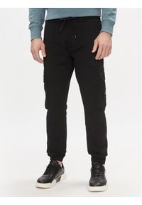 Calvin Klein Jeans Spodnie dresowe J30J324696 Czarny Skinny Fit. Kolor: czarny. Materiał: bawełna