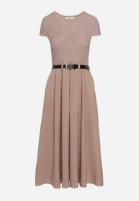 Born2be - Ciemnobeżowa Rozkloszowana Sukienka z Paskiem z Imitacji Skóry Drinna. Typ kołnierza: dekolt w kształcie V. Kolor: beżowy. Materiał: skóra. Długość rękawa: krótki rękaw. Wzór: aplikacja. Styl: elegancki #5