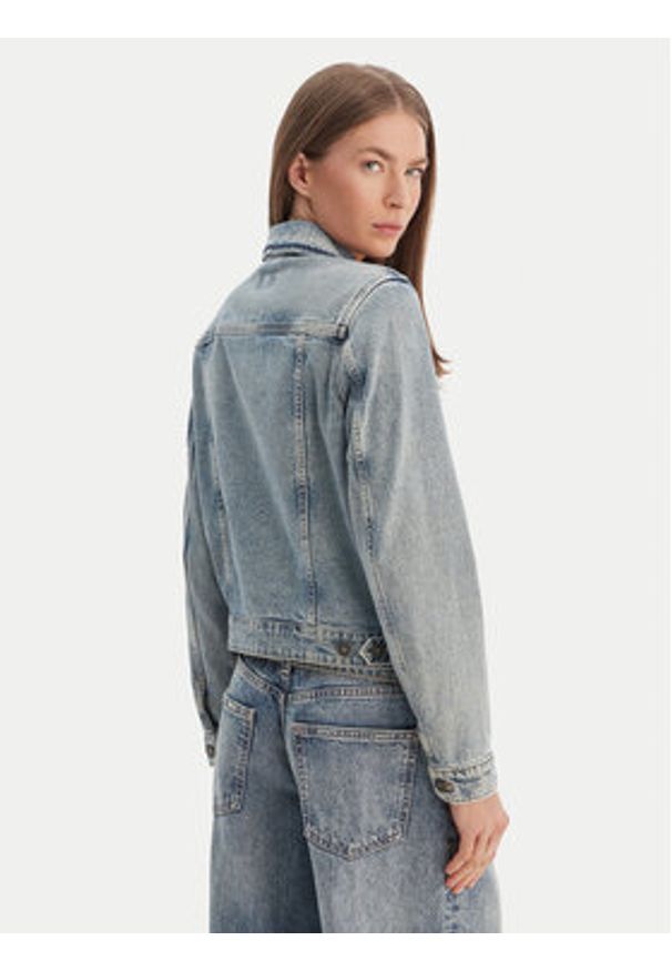 Guess Jeans Kurtka jeansowa W6RN55 D5M4I Niebieski Regular Fit. Kolor: niebieski. Materiał: bawełna