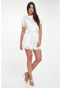 Twinset Milano - T-shirt damski z koronką TWINSET. Materiał: koronka. Wzór: koronka #4