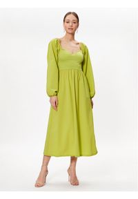 GESTUZ - Gestuz Sukienka codzienna Mist 10906893 Zielony Regular Fit. Okazja: na co dzień. Kolor: zielony. Materiał: wiskoza. Typ sukienki: proste. Styl: casual