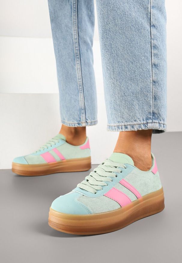 Born2be - Jasnozielone Płaskie Sneakersy Ozdobione Paskami Norili. Okazja: na co dzień. Zapięcie: pasek. Kolor: zielony. Materiał: jeans. Wzór: aplikacja