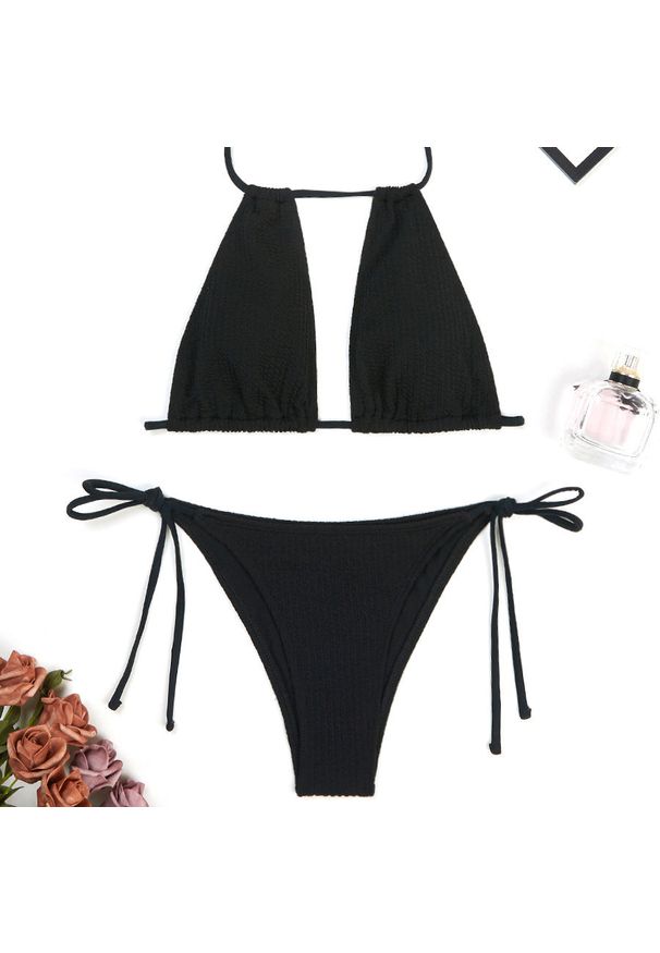 Intica - Dwuczęściowy strój kąpielowy z regulowanym topem na plażę lub basen Maribel. Kolor: czarny. Materiał: materiał