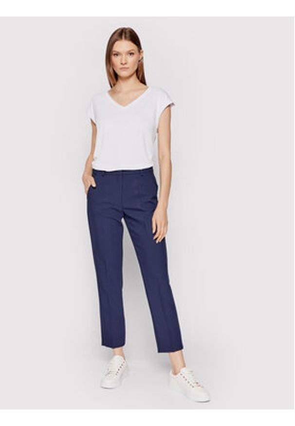 Vero Moda T-Shirt Filli 10247666 Biały Regular Fit. Kolor: biały. Materiał: syntetyk