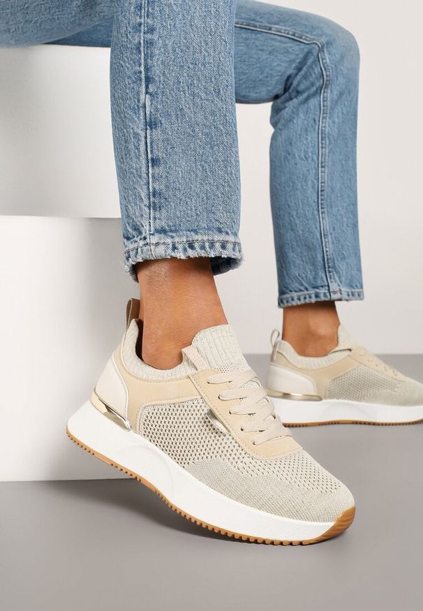 Born2be - Beżowe Siateczkowe Sneakersy Dorami. Okazja: na co dzień. Zapięcie: sznurówki. Kolor: beżowy. Materiał: jeans. Obcas: na płaskiej podeszwie