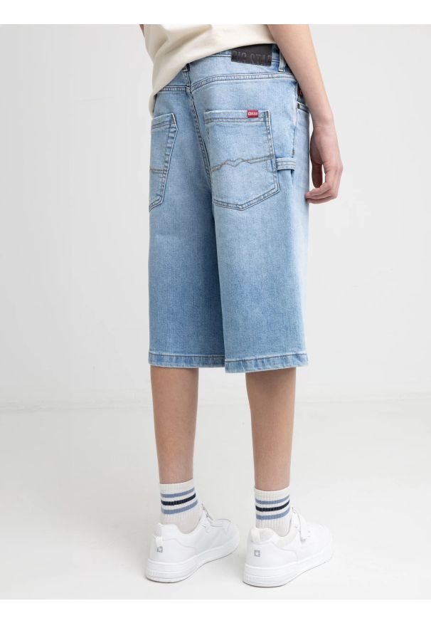 Big-Star - Szorty chłopięce jeansowe niebieskie Andys 143. Okazja: na co dzień. Kolor: niebieski. Materiał: jeans. Długość: do kolan. Styl: młodzieżowy, casual, vintage, klasyczny, wakacyjny