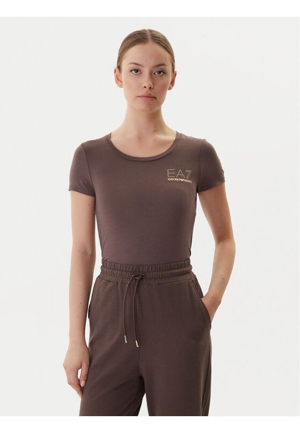 EA7 Emporio Armani T-Shirt 8NTT65 TJDQZ U6063 Brązowy Slim Fit. Kolor: brązowy. Materiał: bawełna
