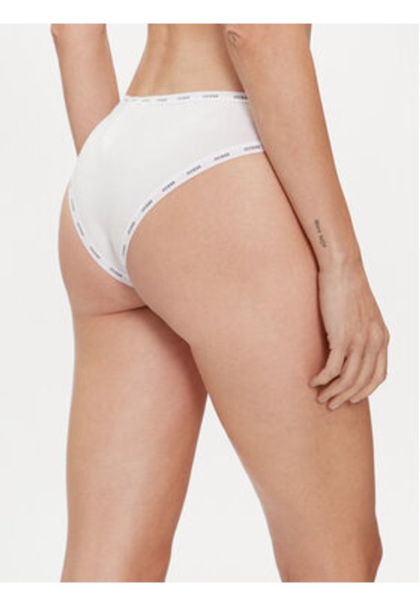 Guess Komplet fig brazylijskich Basic O4GG14 K6YW1 Biały. Kolor: biały. Materiał: bawełna