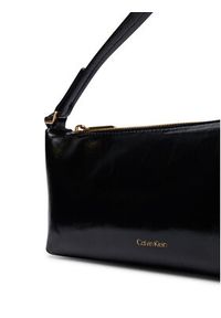 Calvin Klein Torebka Foil Logo Glossy LV04F3738G Czarny. Kolor: czarny. Materiał: skórzane #6