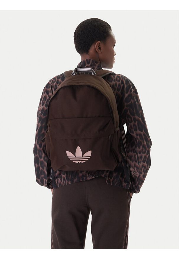 Adidas - adidas Plecak KD7810 Brązowy. Kolor: brązowy. Materiał: materiał