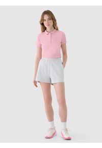 4f - 4F Koszulka polo slim damska - różowa XL. Okazja: na co dzień. Typ kołnierza: polo. Kolor: różowy. Materiał: jersey, elastan, dzianina, bawełna, materiał. Wzór: gładki, jednolity, ze splotem. Styl: sportowy, klasyczny, casual