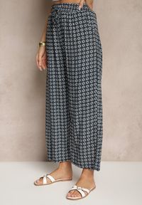 Renee - Czarno-Granatowe Spodnie o Szerokim Kroju High Waist z Geometrycznym Wzorem Farisia. Stan: podwyższony. Kolor: czarny. Materiał: bawełna. Wzór: geometria. Styl: elegancki