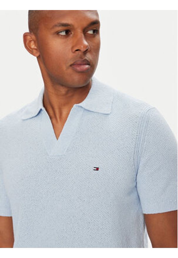 TOMMY HILFIGER - Tommy Hilfiger Polo MW0MW39531 Błękitny Regular Fit. Typ kołnierza: polo. Kolor: niebieski. Materiał: syntetyk
