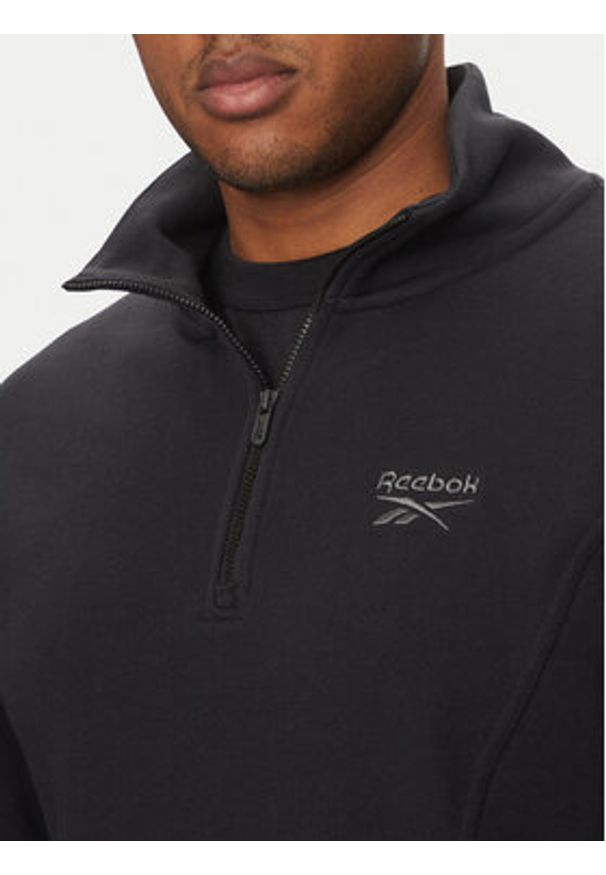 Reebok Bluza 100214081 Czarny Regular Fit. Kolor: czarny. Materiał: bawełna