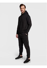 Calvin Klein Spodnie dresowe K10K110820 Czarny Regular Fit. Kolor: czarny. Materiał: dresówka, bawełna #5