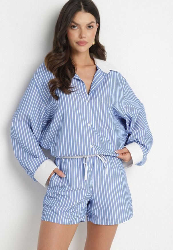 Born2be - Niebieskie Szorty w Paski z Wiązaniem Mevadra. Okazja: na spacer. Kolor: niebieski. Wzór: paski. Sezon: lato