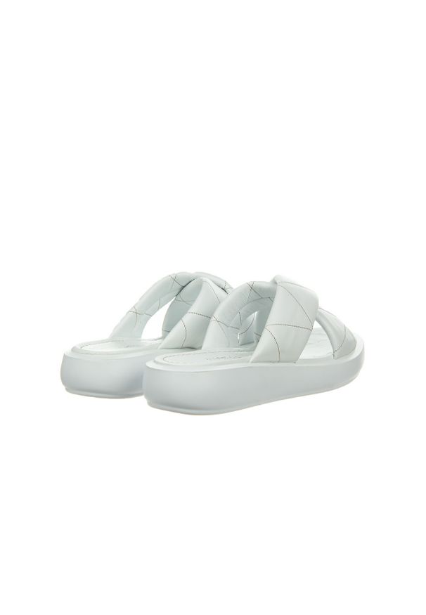 Klapki Bayla-161 161 79 11 White 161499, Biały, Skóra naturalna. Okazja: na co dzień. Kolor: biały. Materiał: skóra. Wzór: paski. Sezon: lato. Obcas: na obcasie. Styl: casual. Wysokość obcasa: średni