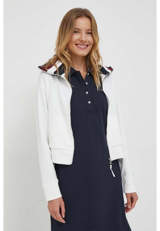 TOMMY HILFIGER - Tommy Hilfiger bluza damska kolor beżowy gładka. Kolor: beżowy. Materiał: wiskoza. Wzór: gładki