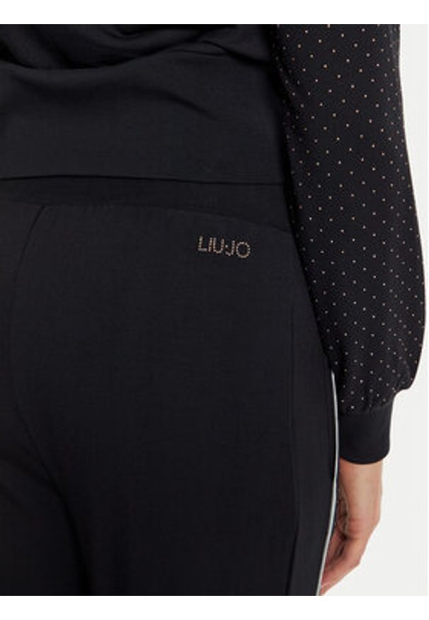 Liu Jo Spodnie dresowe TF4272 FS576 Czarny Regular Fit. Kolor: czarny. Materiał: syntetyk