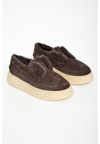 Sneakersy damskie zamszowe CESARE CASADEI. Materiał: zamsz #1