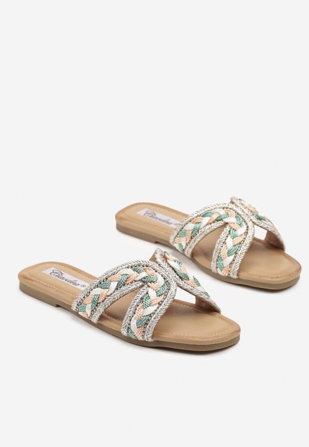 Born2be - Zielono-Beżowe Klapki z Plecionką w Stylu Boho Felmirella. Okazja: na co dzień. Kolor: zielony. Materiał: jeans. Styl: boho