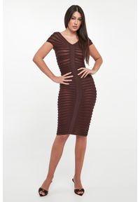 Elisabetta Franchi - Sukienka midi prążkowana ELISABETTA FRANCHI. Materiał: prążkowany. Długość: midi #1