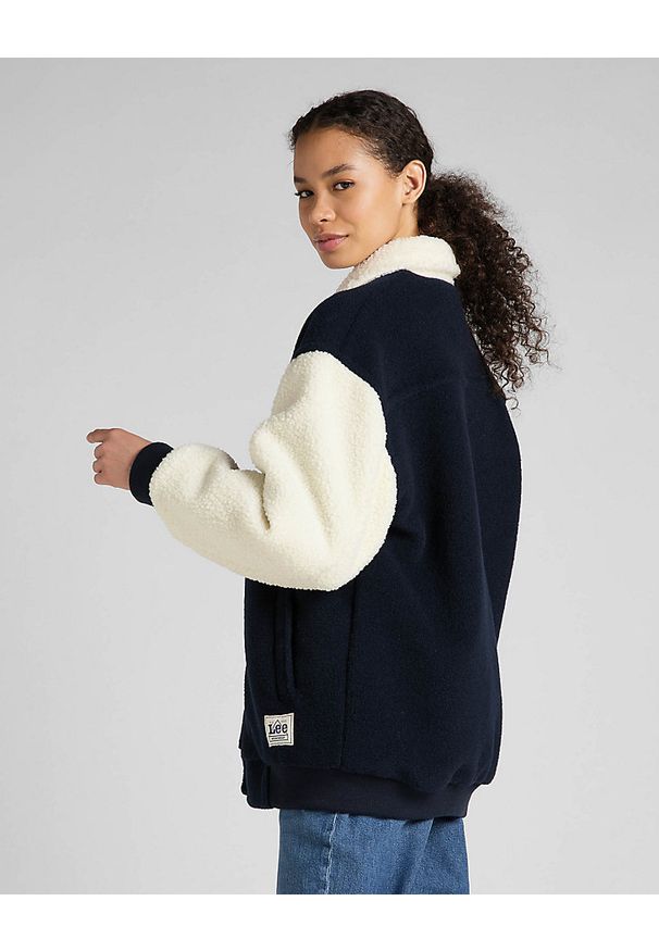 Lee - LEE ELONGATED VARSITY JACKET DAMSKA KURTKA PRZEJŚCIOWA SHERPA NAVY L55IEX35 112320682