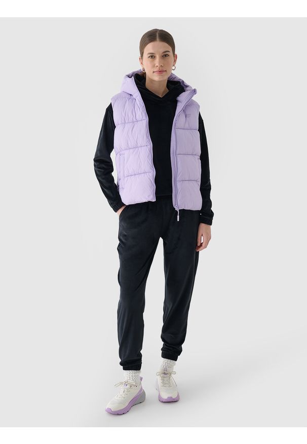 4f - 4F Spodnie dresowe z weluru damskie - czarne S. Kolor: czarny. Materiał: welur, dresówka. Wzór: jednolity, gładki, ze splotem