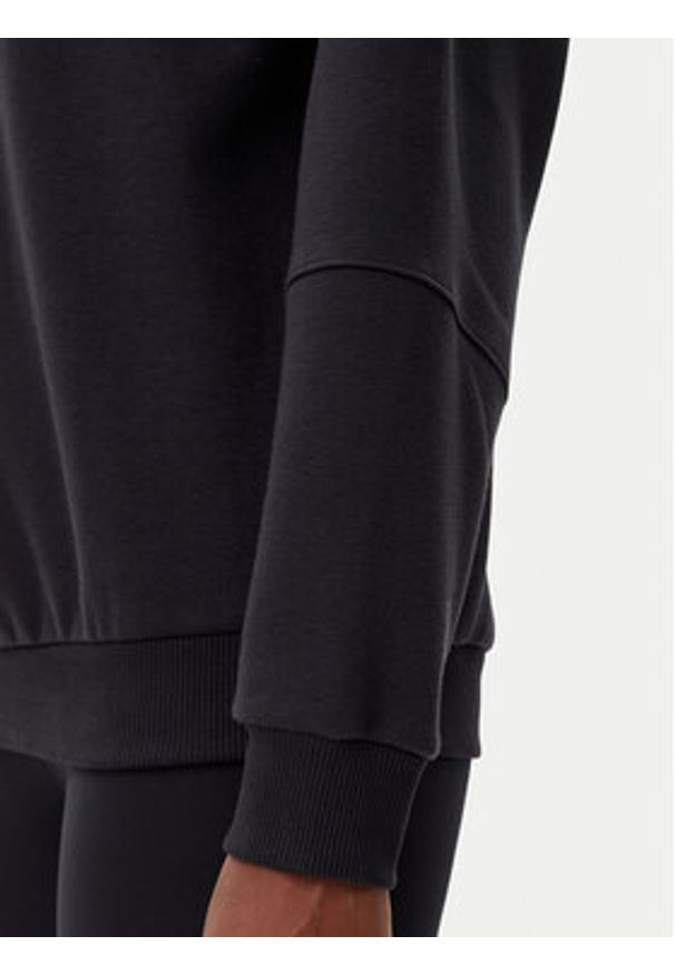 Reebok Bluza 100075359 139-18-00 Czarny Oversize. Kolor: czarny. Materiał: bawełna