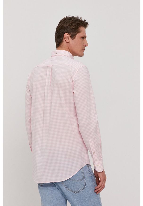 GANT - Gant - Koszula bawełniana. Okazja: na co dzień. Typ kołnierza: button down. Kolor: różowy. Materiał: bawełna. Długość rękawa: długi rękaw. Długość: długie. Styl: casual
