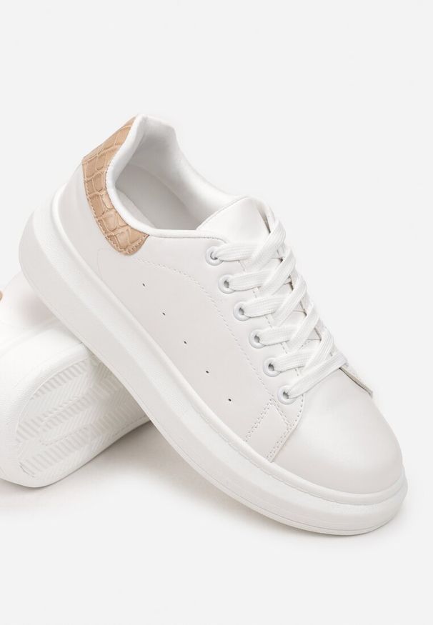 Born2be - Biało-Beżowe Sneakersy na Grubej Podeszwie Hypnotic. Okazja: na spacer, na co dzień. Zapięcie: sznurówki. Kolor: biały. Materiał: jeans, dresówka. Sport: turystyka piesza