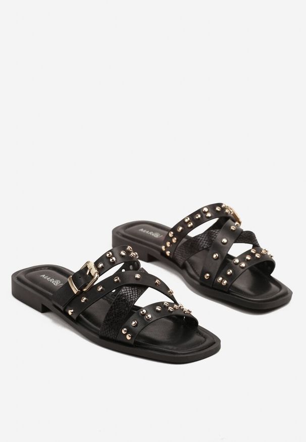 Renee - Czarne Klapki z Nitami i Klamrą Ronaliae. Okazja: na co dzień. Kolor: czarny. Wzór: aplikacja. Sezon: lato. Styl: elegancki, casual