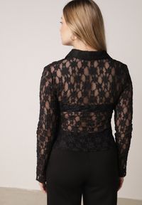 Born2be - Czarna Koszula Ozdobiona Koronką Lanelv. Okazja: na co dzień. Kolor: czarny. Materiał: koronka. Wzór: aplikacja, koronka. Styl: casual, klasyczny #6