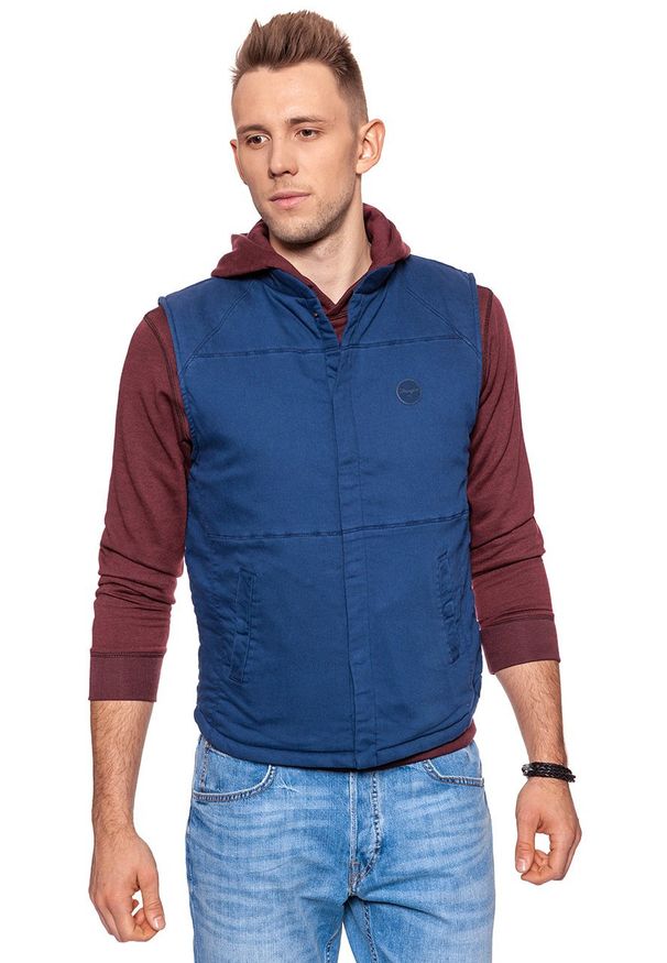 Wrangler - WRANGLER KNITTED VEST NAVY W6526LD35. Długość rękawa: bez rękawów