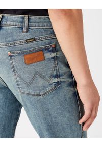 Wrangler - WRANGLER TEXAS MĘSKIE SPODNIE JEANSOWE GRID INDIGO W1215929Y 112145766