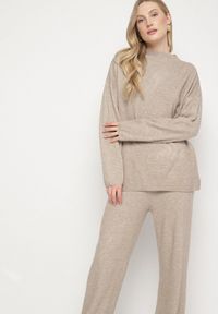 Born2be - Beżowy Dzianinowy Komplet z Wełną Spodnie i Sweter Tesira. Kolor: beżowy. Materiał: wełna, dzianina