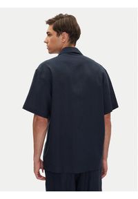 Emporio Armani Koszula EM000593 AF12356 UB102 Granatowy Regular Fit. Kolor: niebieski. Materiał: len