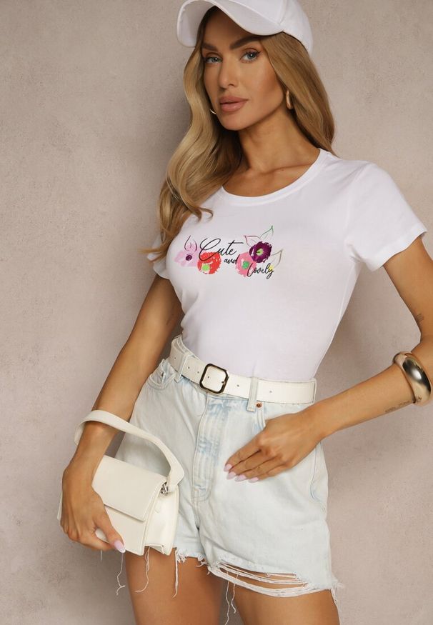 Renee - Biało-Różowy Bawełniany T-shirt z Nadrukiem Zarinelle. Okazja: na co dzień. Kolor: biały. Materiał: bawełna. Wzór: nadruk. Styl: casual