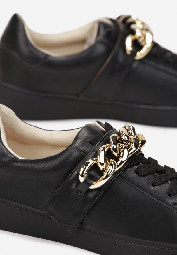 Renee - Czarne Sneakersy Amathista. Wysokość cholewki: przed kostkę. Zapięcie: rzepy. Kolor: czarny. Szerokość cholewki: normalna. Wzór: aplikacja