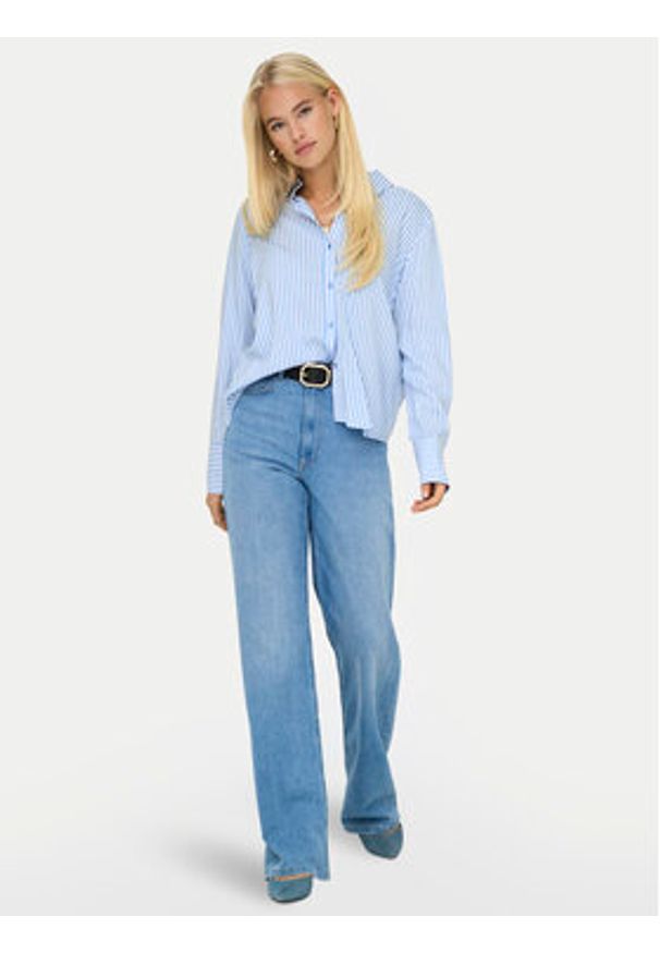 only - ONLY Koszula Berit 15320243 Błękitny Regular Fit. Kolor: niebieski. Materiał: wiskoza