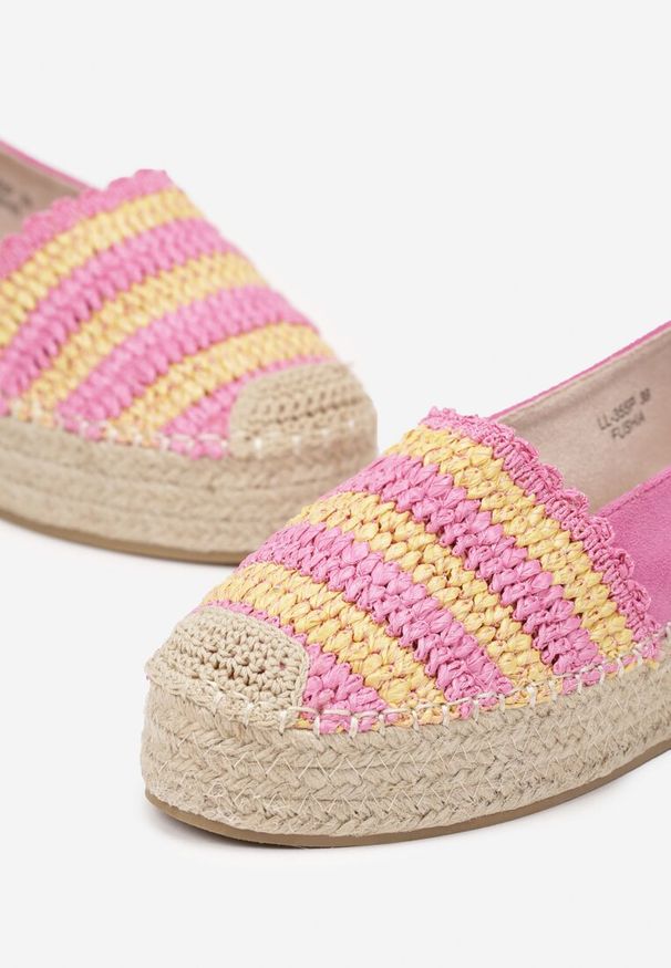Renee - Fuksjowe Espadryle na Platformie Ozdobione Plecionką w Stylu Boho Lelisse. Okazja: na co dzień. Kolor: różowy. Wzór: aplikacja. Sezon: lato. Obcas: na platformie. Styl: boho