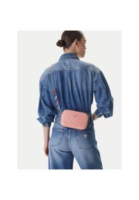 Torebka Guess. Kolor: różowy #1