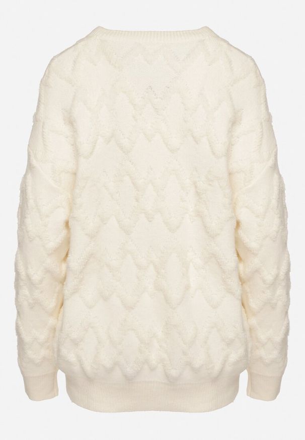 Born2be - Jasnobeżowy Sweter o Luźnym Kroju i Wzorzystym Splocie ze Ściągaczami Elondrae. Okazja: na co dzień. Kolor: beżowy. Materiał: bawełna, jeans. Długość rękawa: długi rękaw. Długość: długie. Wzór: ze splotem. Styl: elegancki, casual
