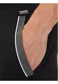 BOSS Spodnie dresowe 50545579 Czarny Regular Fit. Kolor: czarny. Materiał: syntetyk, bawełna #3