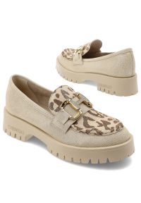 CheBello - Beżowe Mokasyny Panterka Chebello Wsuwane Obuwie Damskie. Zapięcie: bez zapięcia. Kolor: beżowy. Materiał: materiał. Wzór: motyw zwierzęcy. Styl: elegancki #4