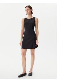 Calvin Klein Jeans Sukienka codzienna J20J225268 Czarny Regular Fit. Okazja: na co dzień. Kolor: czarny. Materiał: wiskoza. Typ sukienki: proste. Styl: casual #4