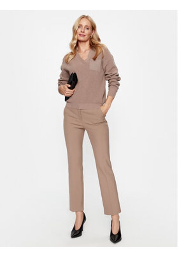PESERICO - Peserico Sweter S99005F12 Beżowy Regular Fit. Kolor: beżowy. Materiał: wełna