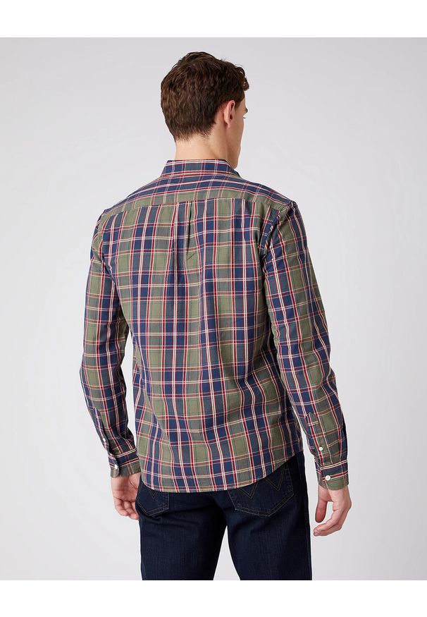 Wrangler - MĘSKA KOSZULA MATERIAŁOWA WRANGLER LS 1PKT SHIRT DUSTY OLIVE W5A14MX45 112141415. Materiał: materiał